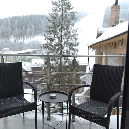Синя Гора Bukovel Esterno foto