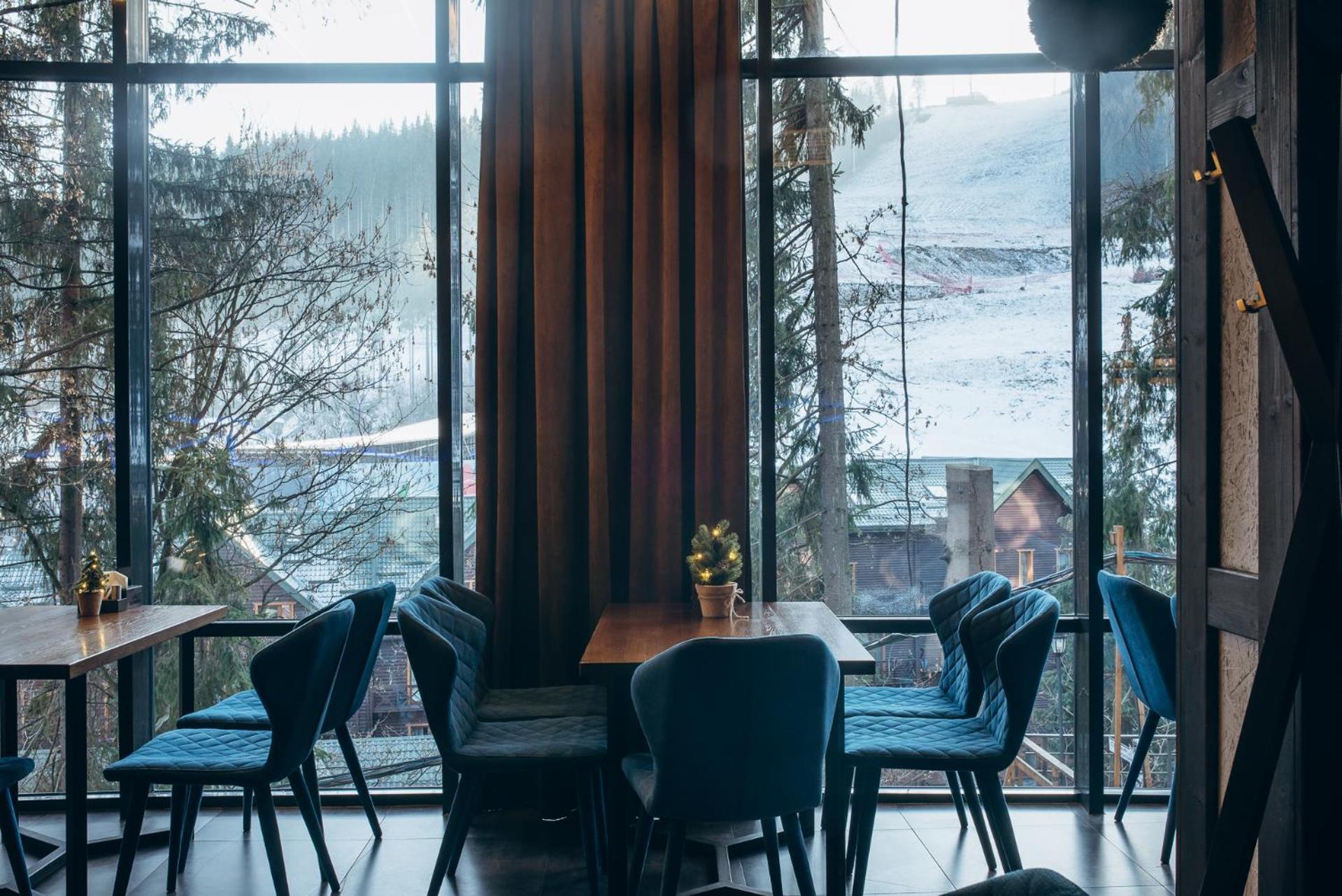 Синя Гора Bukovel Esterno foto