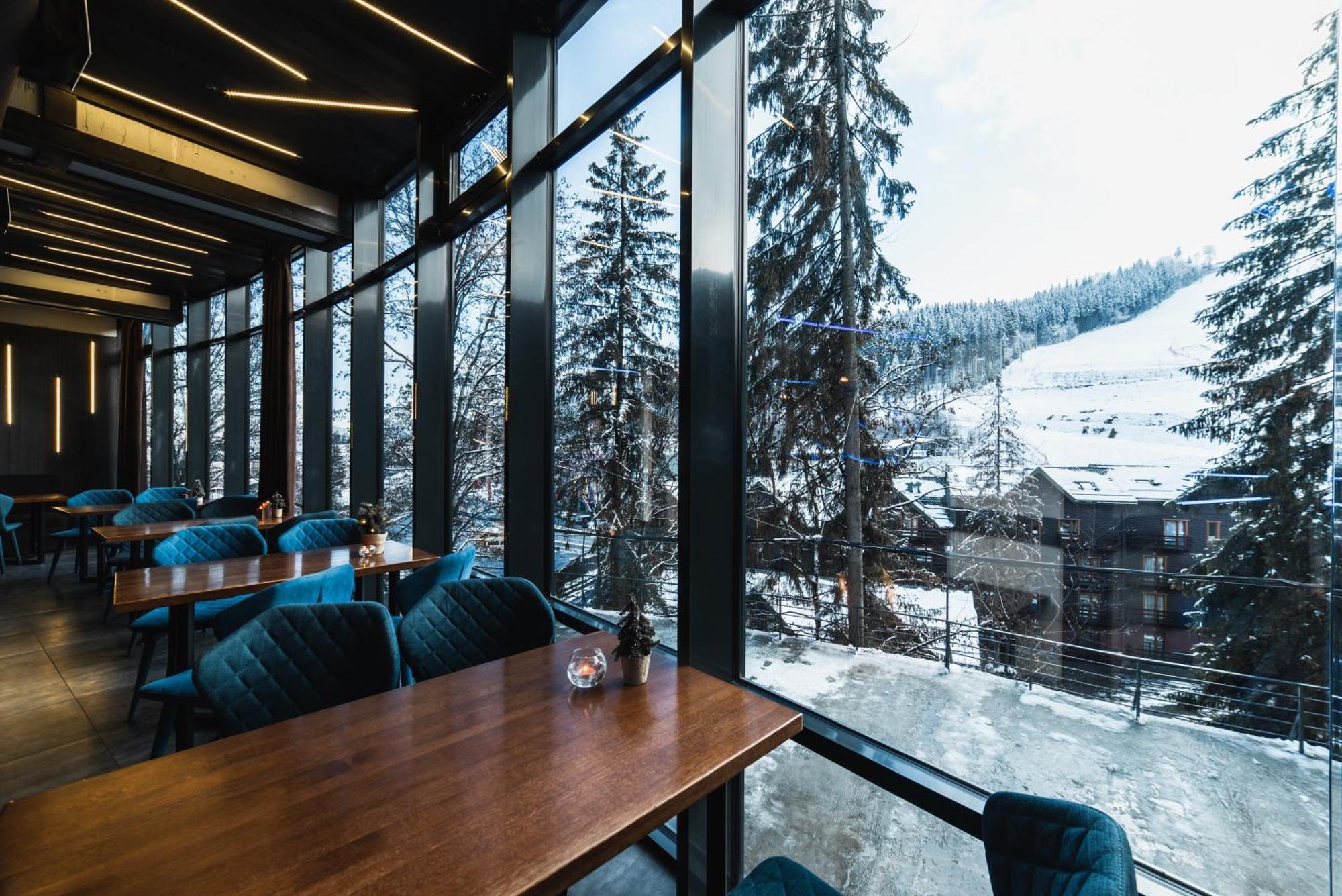Синя Гора Bukovel Esterno foto